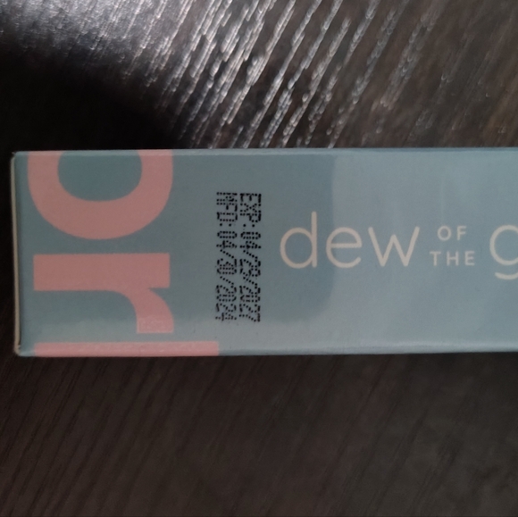 Lip Butter - Picture 3 of 4